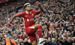 Liverpool duy trì thành tích tuyệt đối ở Ngoại hạng Anh Liverpool duy trì thành tích tuyệt đối ở Ngoại hạng Anh