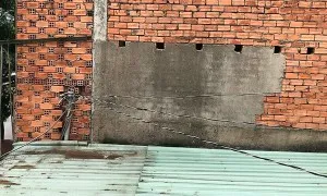 Chưa thể kết thúc vụ 15 năm tranh chấp một bức tường Chưa thể kết thúc vụ 15 năm tranh chấp một bức tường