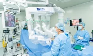 Ung thư trực tràng có mổ bằng robot được không?