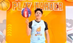 Nam sinh 16 tuổi khởi xướng phong trào bóng rổ ở THPT FPT Tây Hà Nội